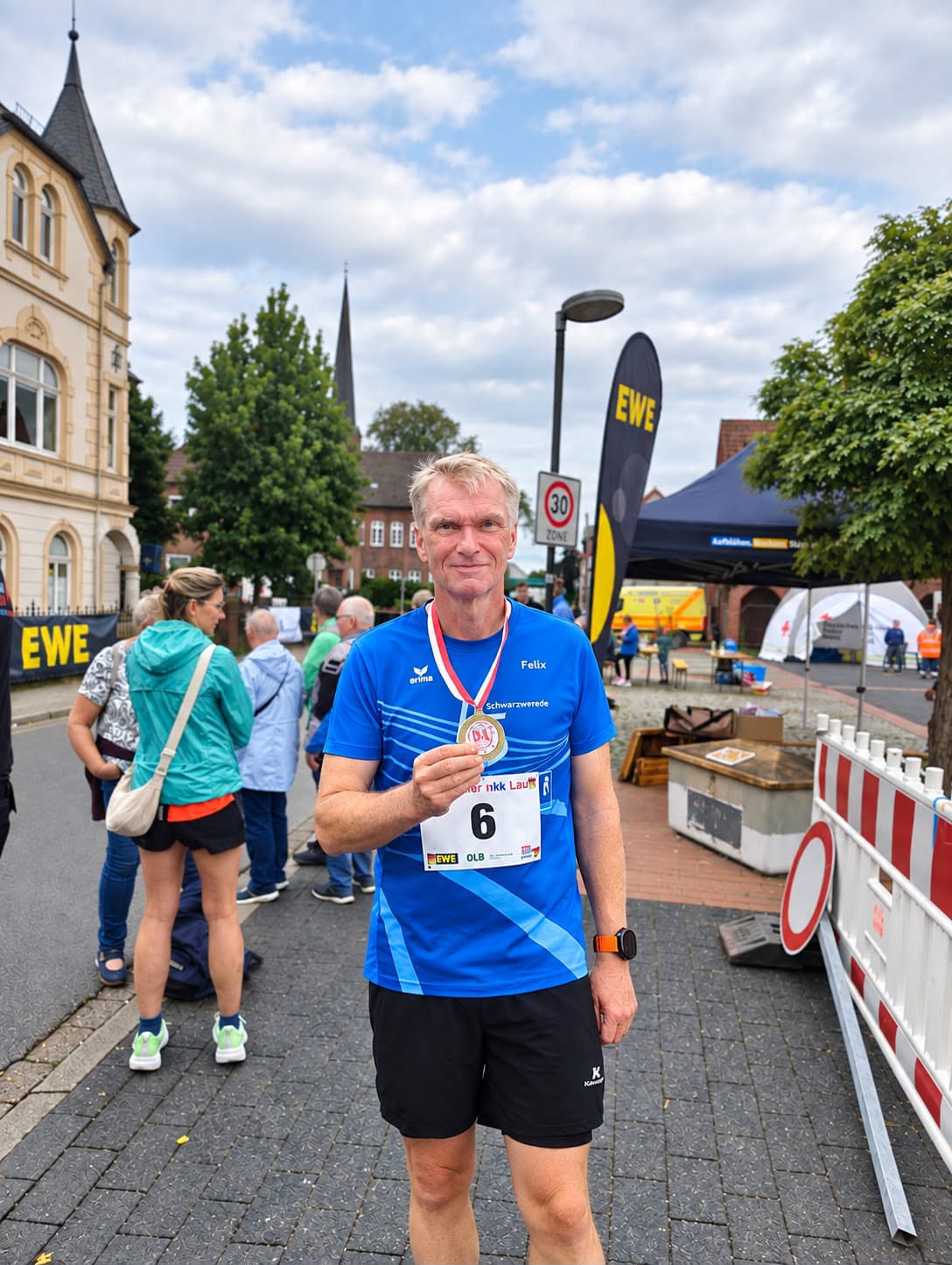 Felix Riess vom Lauftreff des TV Schwanewede beim 19. Braker hkk-Lauf